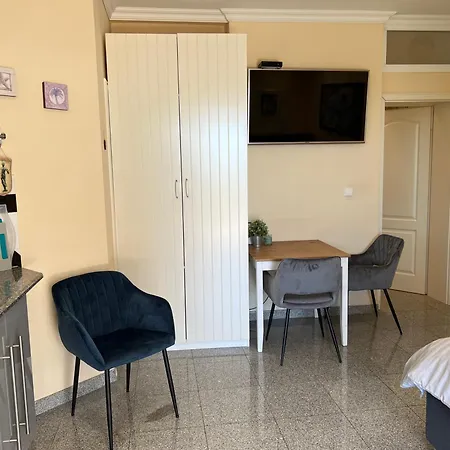 Chiara, Ground Floor By The Pool Apartment Icici