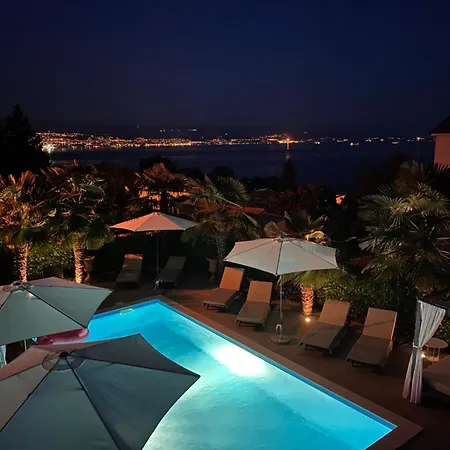Chiara, Ground Floor By The Pool Apartment